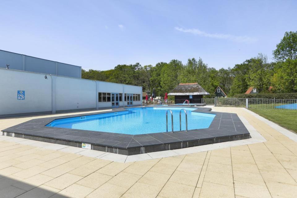 Lupine Lodge Gramsbergen Exteriör bild